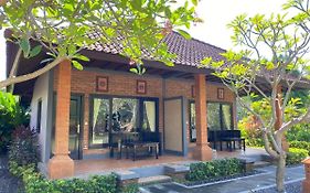 Badini Homestay Pemuteran Bali