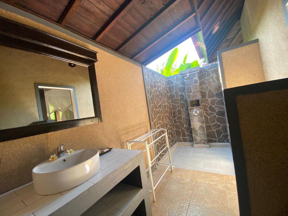 Badini Homestay Pemuteran  Bagian luar foto
