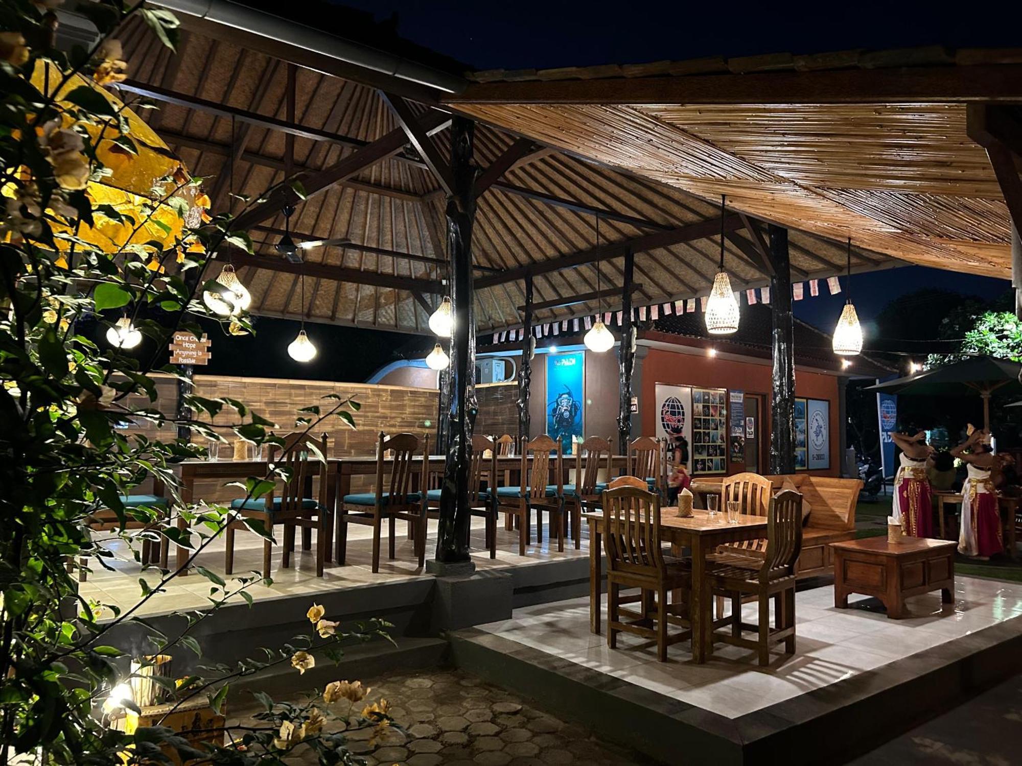 Badini Homestay Pemuteran  Bagian luar foto