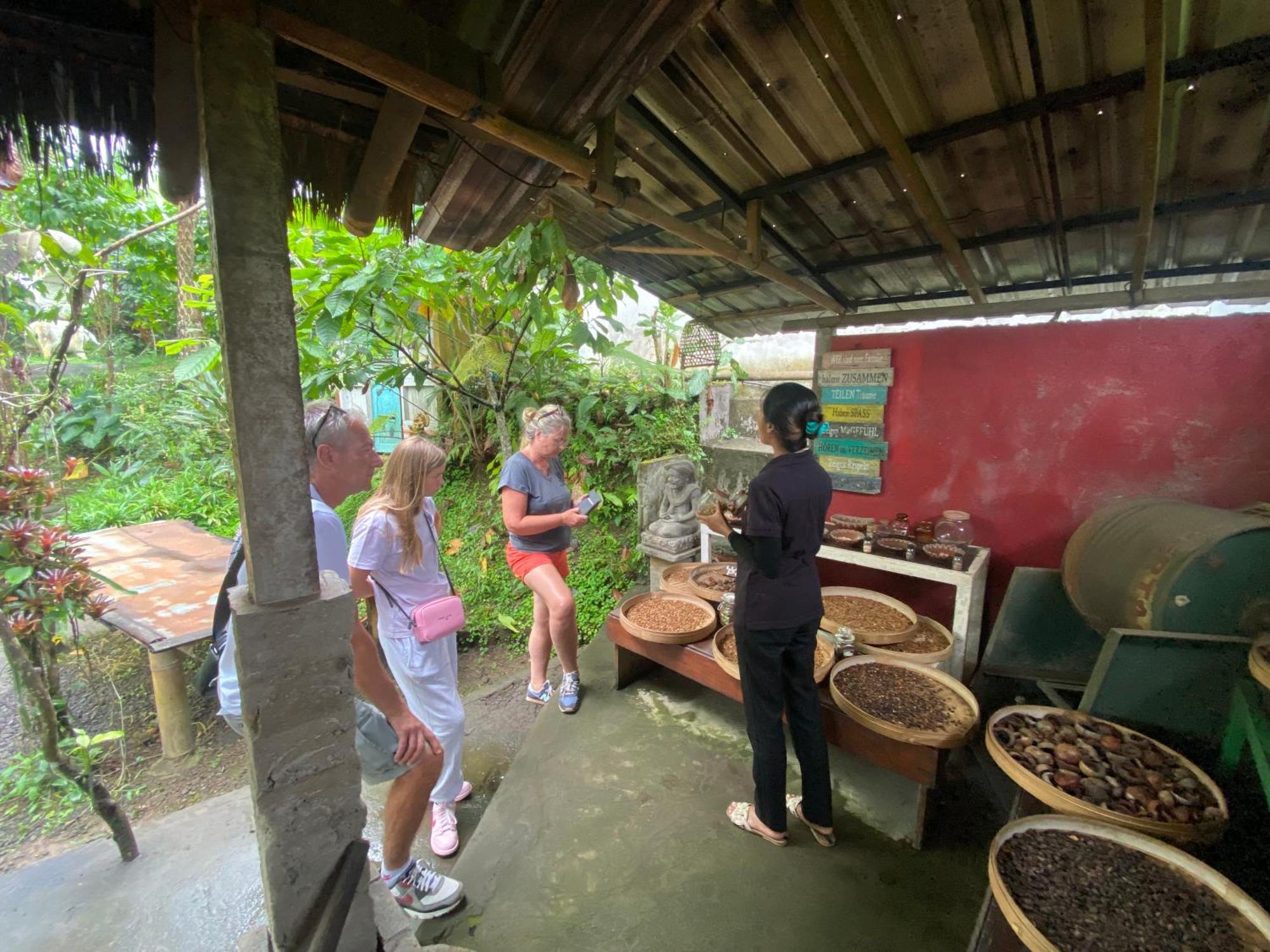 Badini Homestay Pemuteran  Bagian luar foto